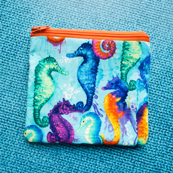 Seahorse, zipper pouch