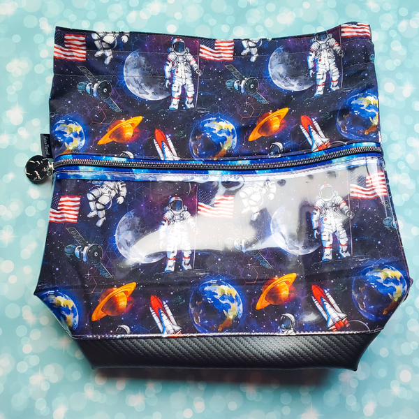 Astronaut in Space, Deluxe Large Bag with Clear zipper pocket